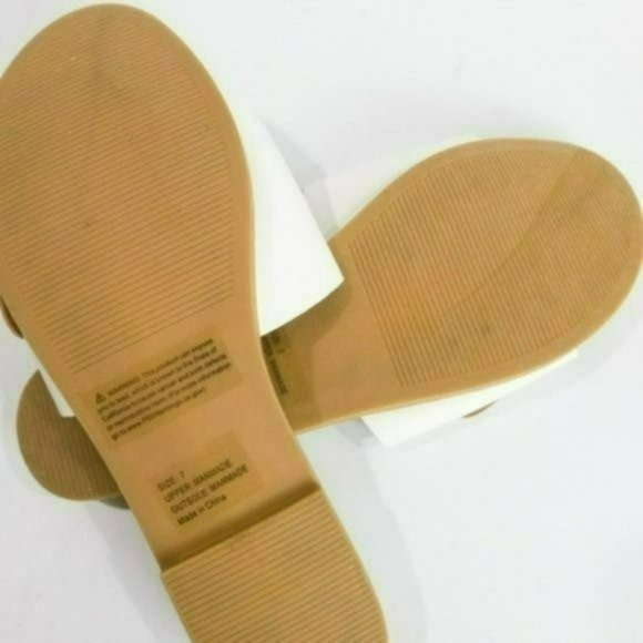 Olivia Miller Carmen Sandals - Picture 6 of 6